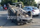 Αυτοκίνητο αναποδογύρισε στη Λ. Μαραθώνος – Στο νοσοκομείο ο οδηγός