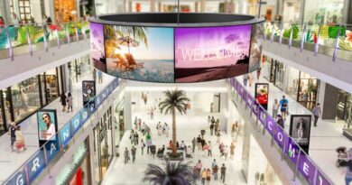 LG: Οι χριστουγεννιάτικες βιτρίνες αποκτούν νέα δυναμική με επαγγελματικά displays που κάνουν τη διαφορά